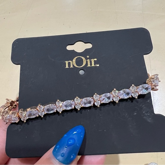 NWT Four piece Bracelet Bundle - Picture 4 of 5